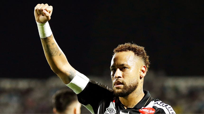 Toda la clase de Neymar: anotó golazo en empate de Santos en la Copa Sudamericana [VIDEO]