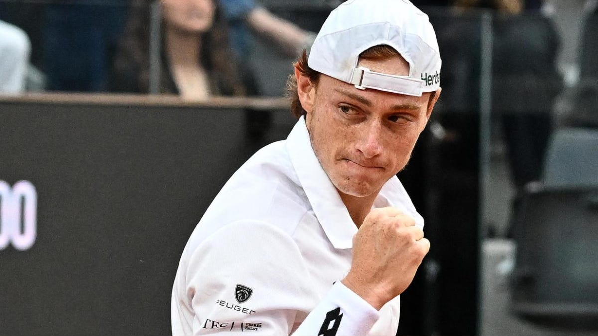 Ignacio Buse derrota a Lorenzo Sonego en Roma y avanza en el Masters 1000