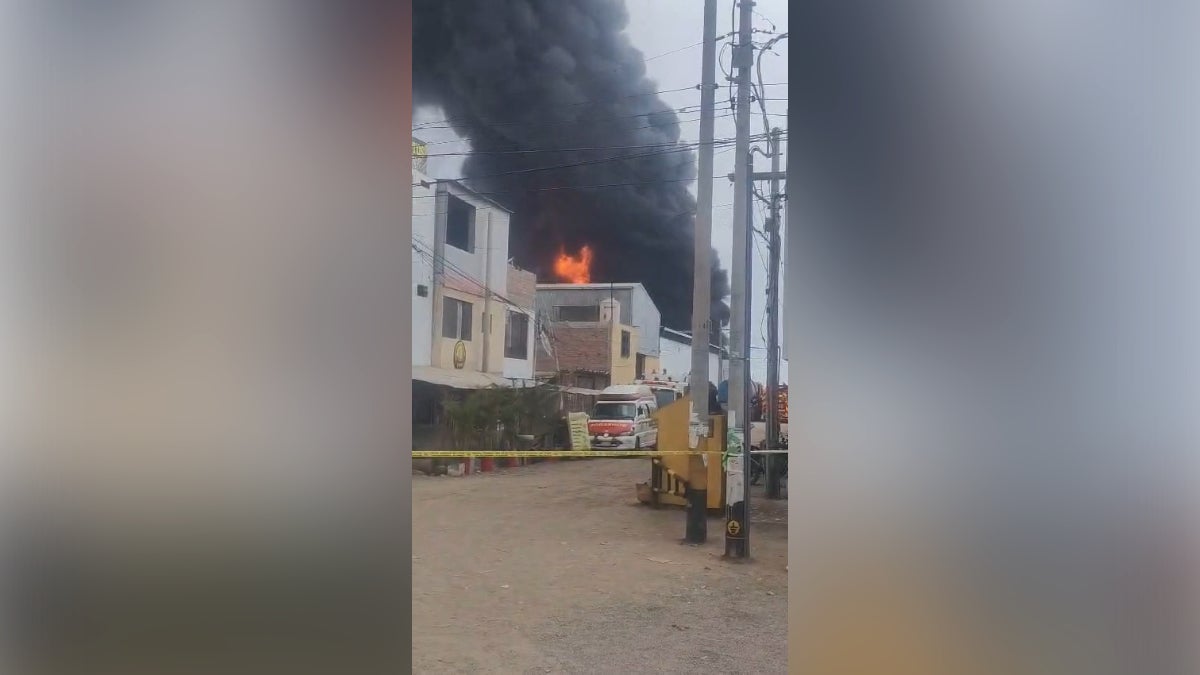 Los vecinos se han visto afectados por el fuego de este siniestro