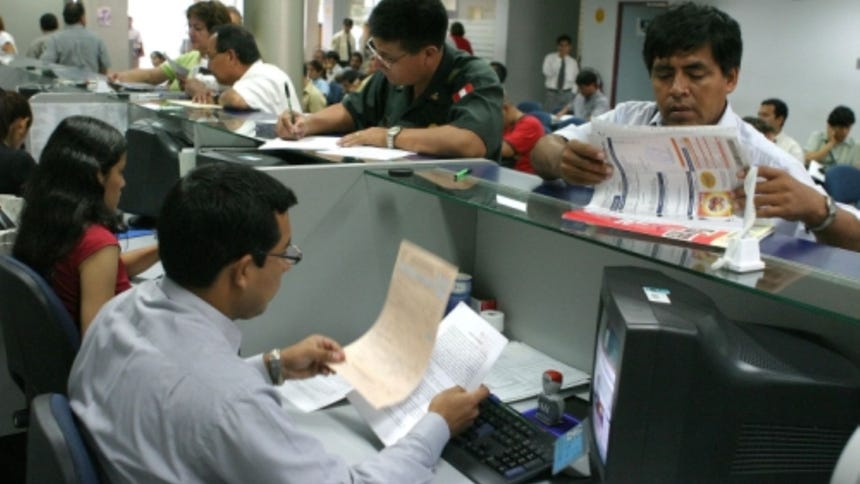 Congreso busca nuevos nombramientos de trabajadores CAS al régimen 728 de ocho entidades públicas: ¿cuáles son?