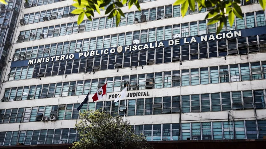 Fiscalía pide 10 años de cárcel contra el policía Luis Magallanes por muerte del músico 'Trvko' durante protesta