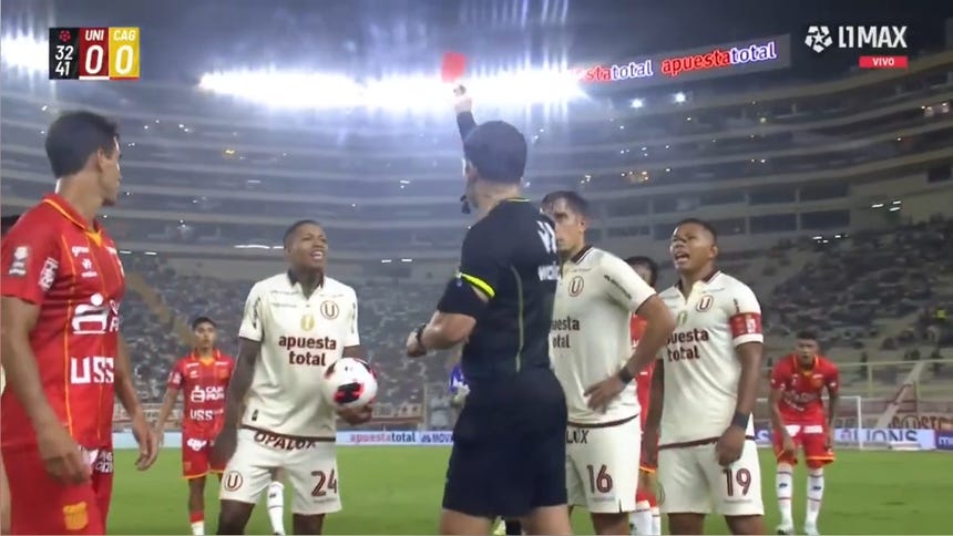 ¿Era para roja? Andy Polo fue expulsado durante el Universitario vs Grau tras revisión en el VAR [VIDEO]