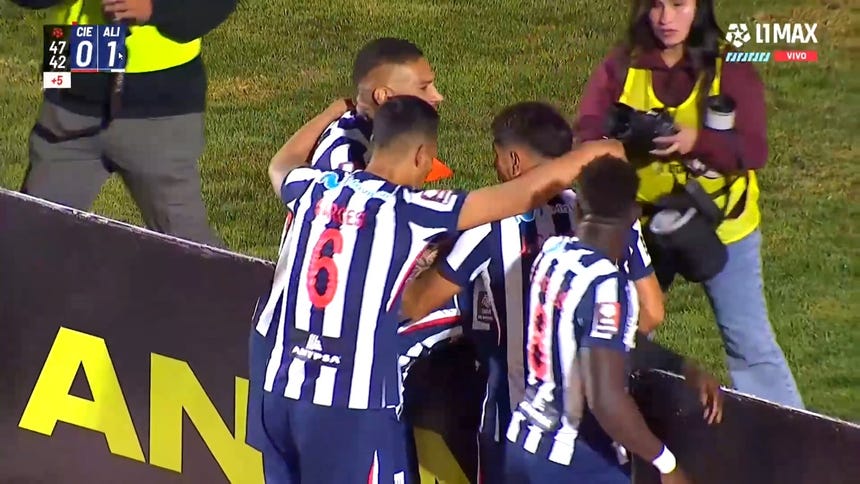 Seguir Alianza Lima vs Cienciano en vivo online a que hora juegan en ...