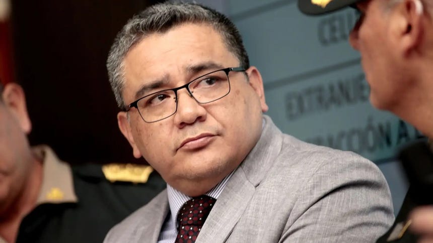 Poder Judicial ordenó levantar el secreto bancario de exministro Juan José Santiváñez por caso 'El Dorado'