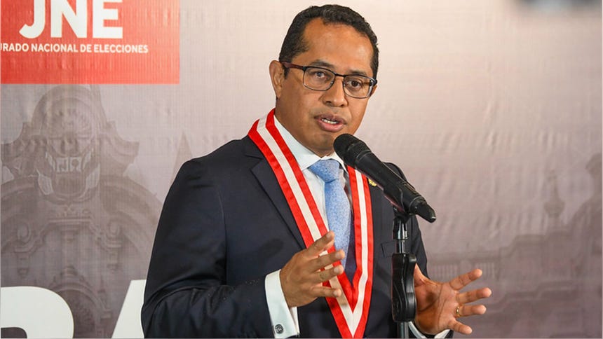 Presidente del JNE dice que, con o sin problemas logísticos, el resultado de las elecciones presidenciales “iba a ser el mismo”