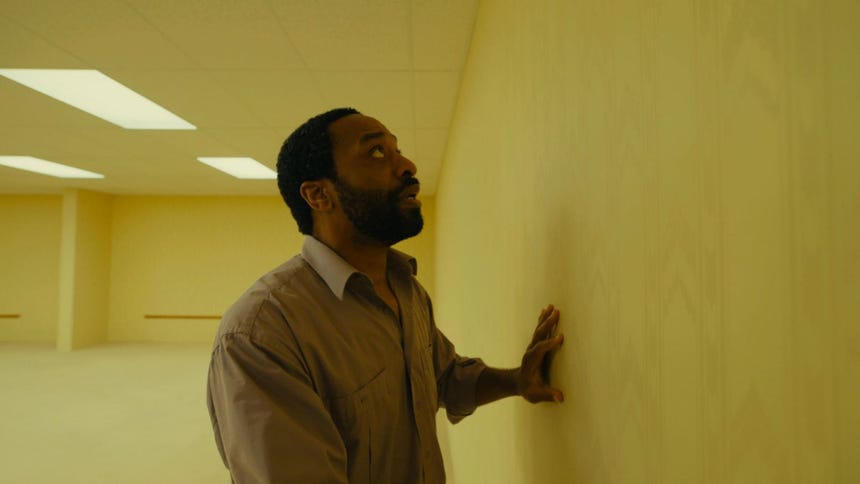 La famosa creepypasta 'Backrooms' llegará a los cines con Chiwetel Ejiofor como protagonista