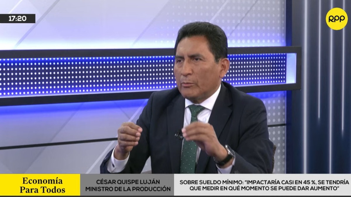 Ministro de la Producción sobre propuesta de aumento del sueldo mínimo: “en estos meses no, hay que ver el momento oportuno”