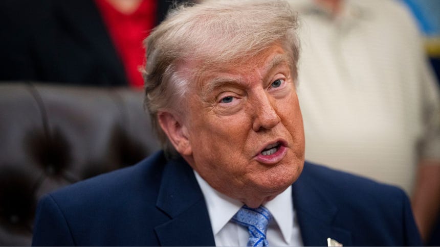 Gobierno de Donald Trump enfrenta demanda por usar música de Snoopy sin autorización