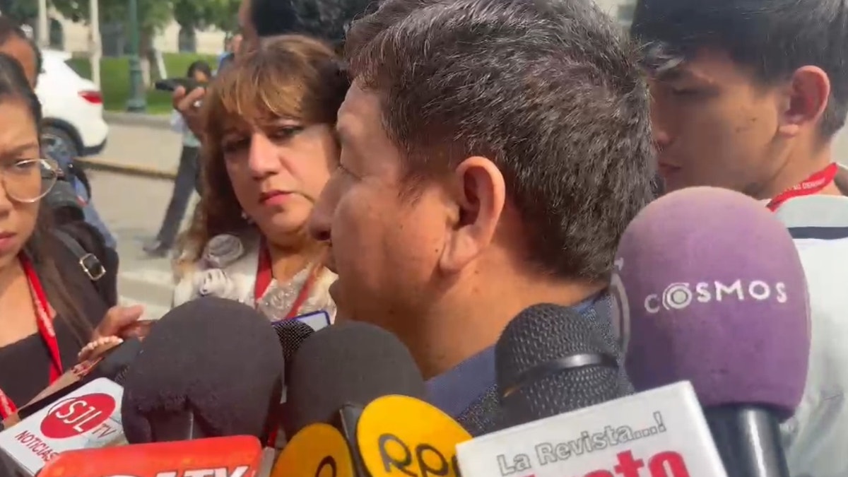 Podemos Perú anuncia disolución de su bancada: así reaccionaron los congresistas de la agrupación