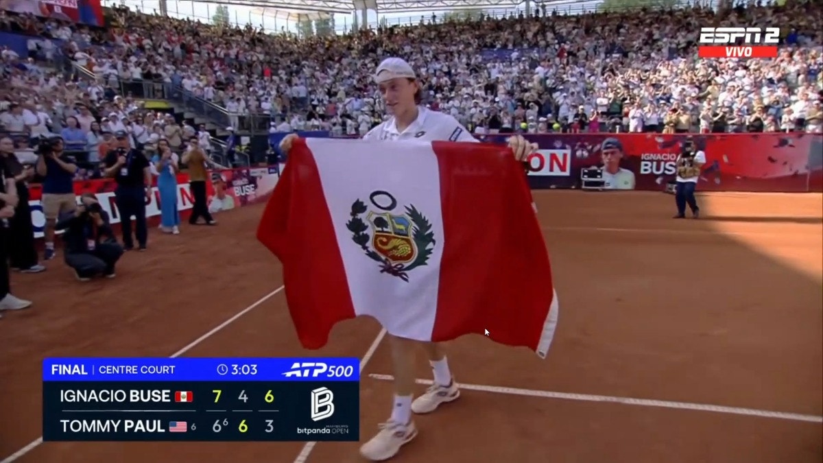 Con la bandera peruana: Ignacio Buse y su emocionante celebración tras ganar el título ATP 500 de Hamburgo