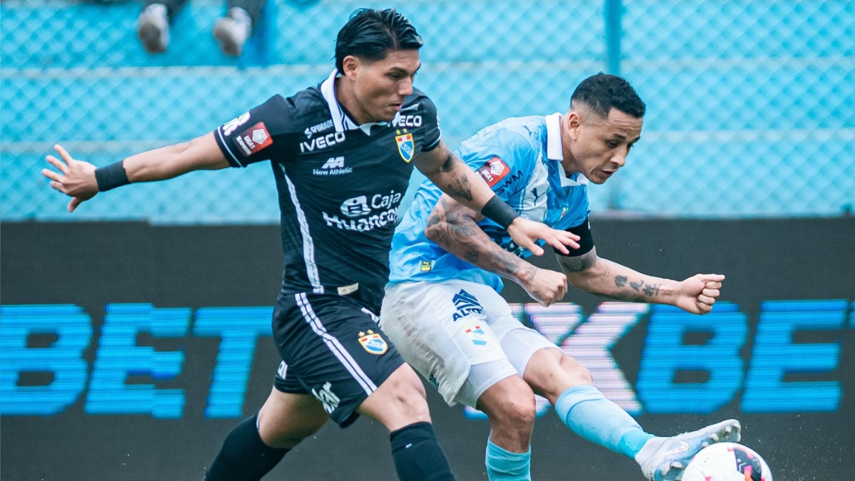Yoshimar Yotún tras el triunfo de Sporting Cristal: 