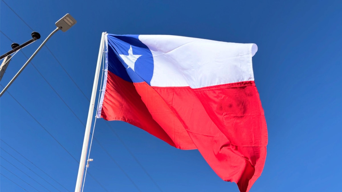 Reportan cortes de luz, daños y réplicas en el norte de Chile por sismo de magnitud 6.9 que también remeció el sur del Perú