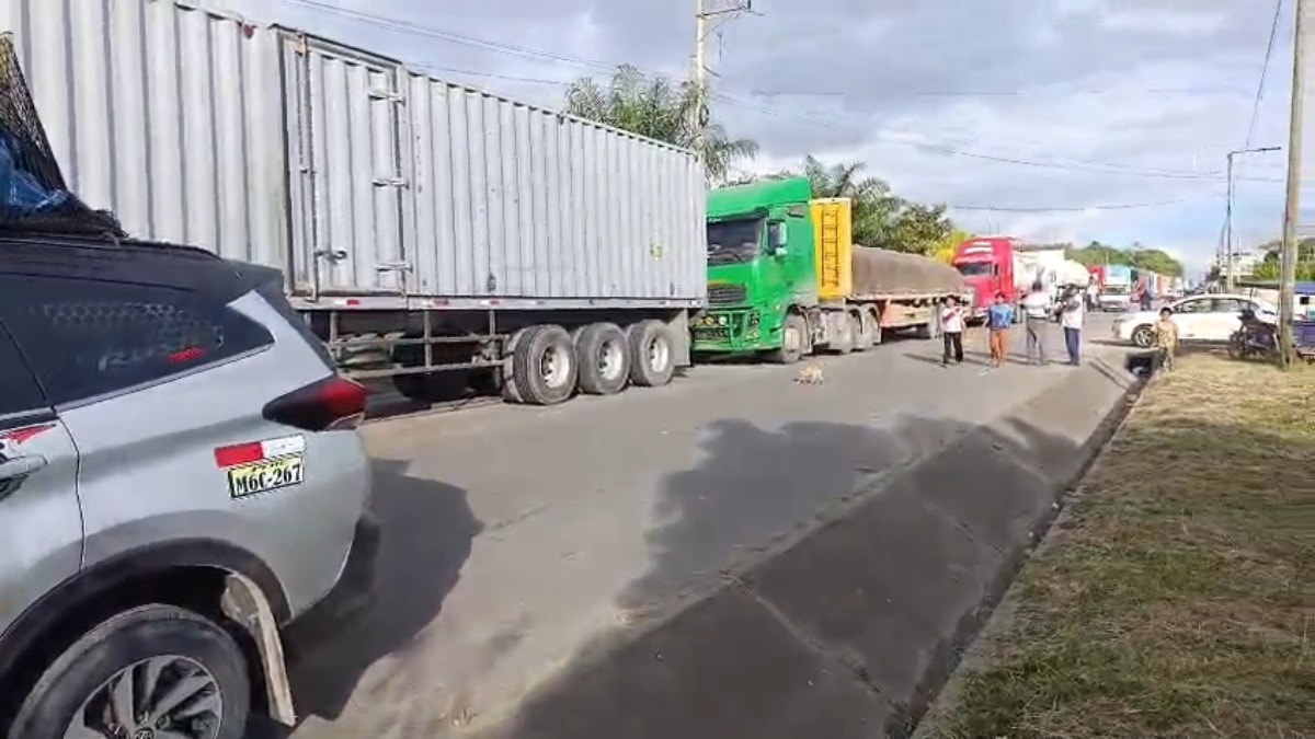 Paro: agricultores y productores de arroz bloquean carreteras en Chiclayo, Piura y Huánuco [VIDEO]