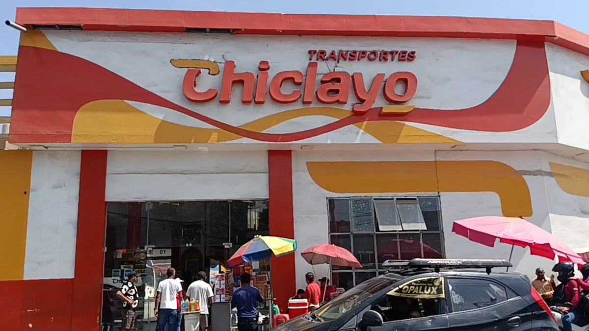 Suspenden venta de pasajes en Chiclayo tras bloqueo por paro de agricultores