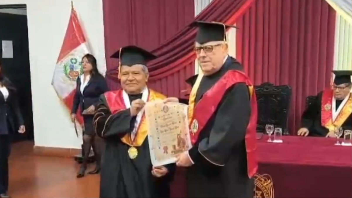 Julio Velarde: 
