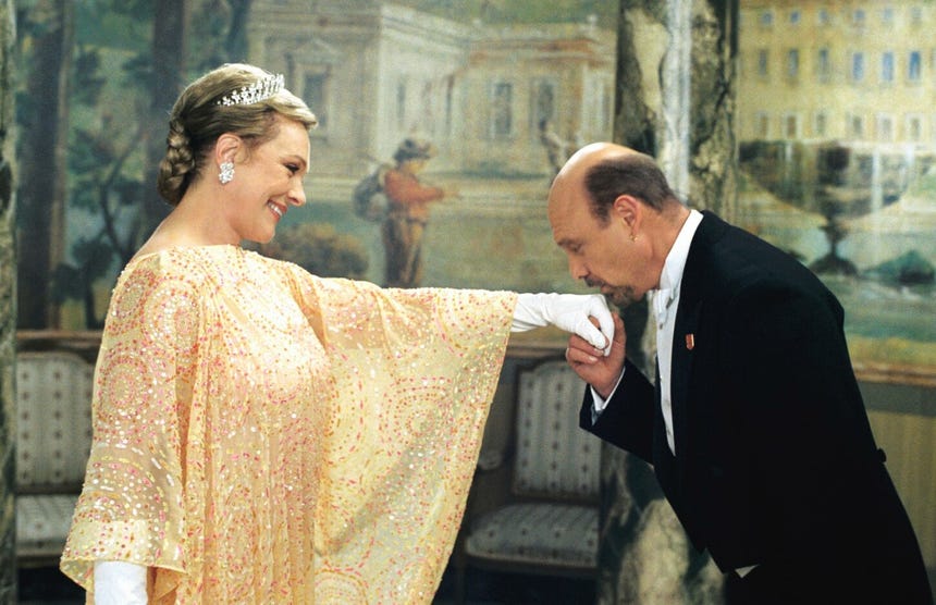 En 'El diario de la princesa 2', Julie Andrews volvió a interpretar a la reina Clarisse Renaldi.