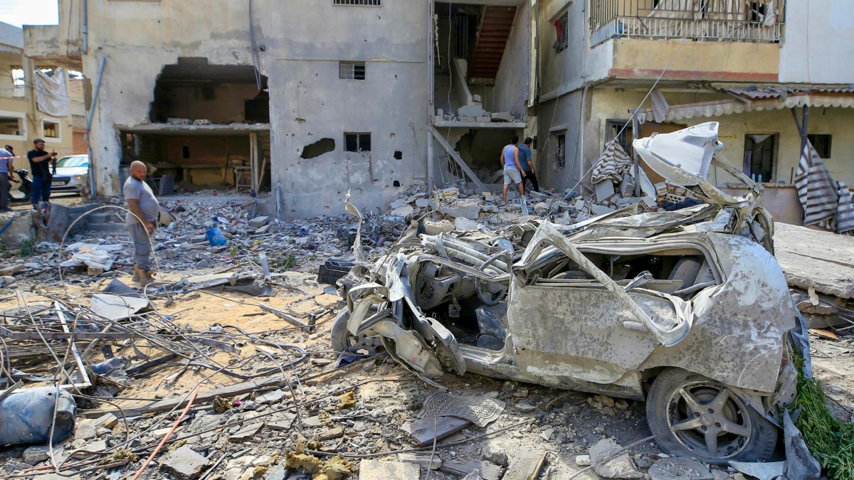 Israel continúa sus ataques contra el sur del Líbano y mata al menos a otras dos personas