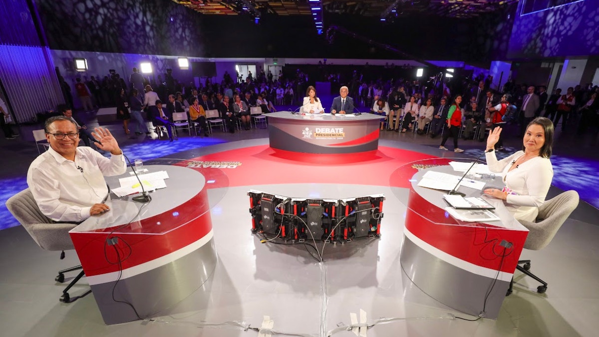 ¿Quién tuvo mejor desempeño en el debate?: especialistas analizan performance de Roberto Sánchez y Keiko Fujimori