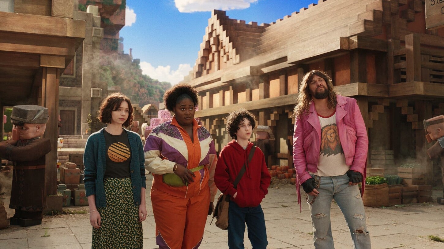 Jason Momoa, Emma Myers, Danielle Brooks y Sebastian Hansen lideraron el elenco de 'Una película de Minecraft', estrenada en 2025.