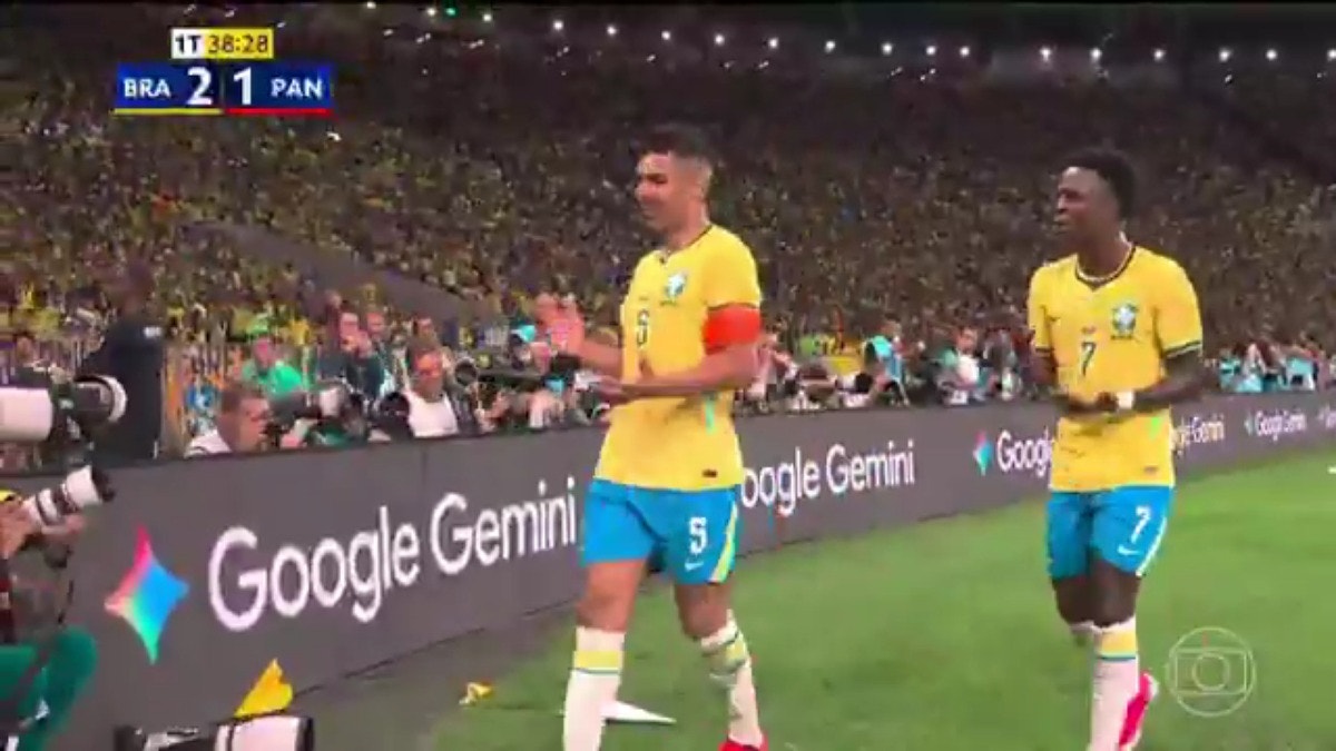 Casemiro marcó el 2-1 para Brasil.