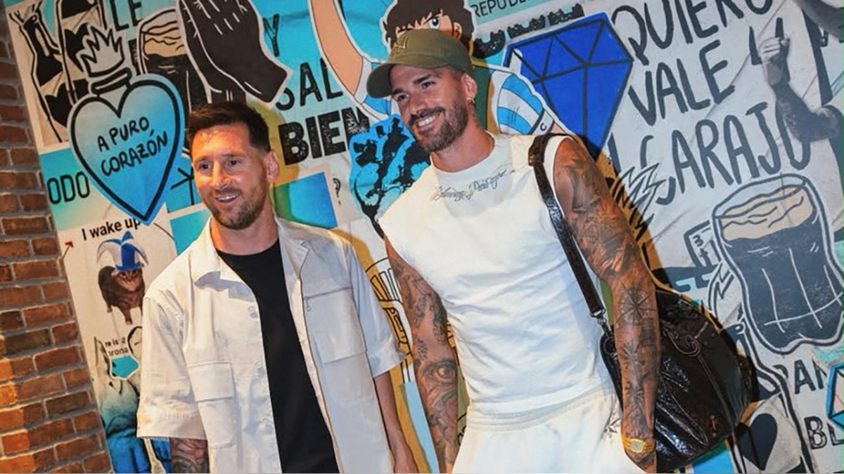 Plantel completo hacia el Mundial 2026: Lionel Messi se sumó al plantel de Argentina en Kansas