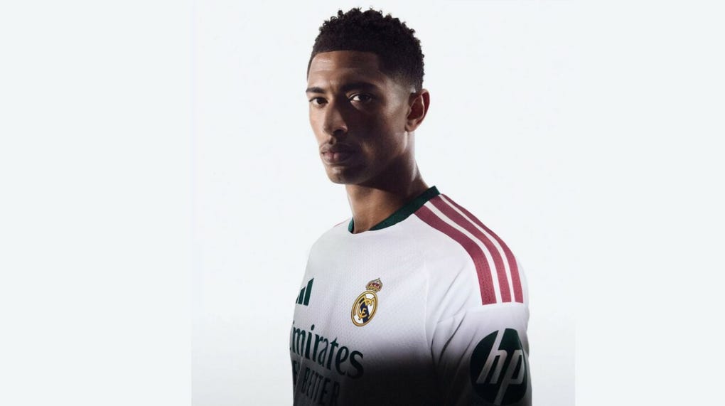 Jude Bellingham es una de las caras del club merengue en el lanzamiento de su nueva camiseta.