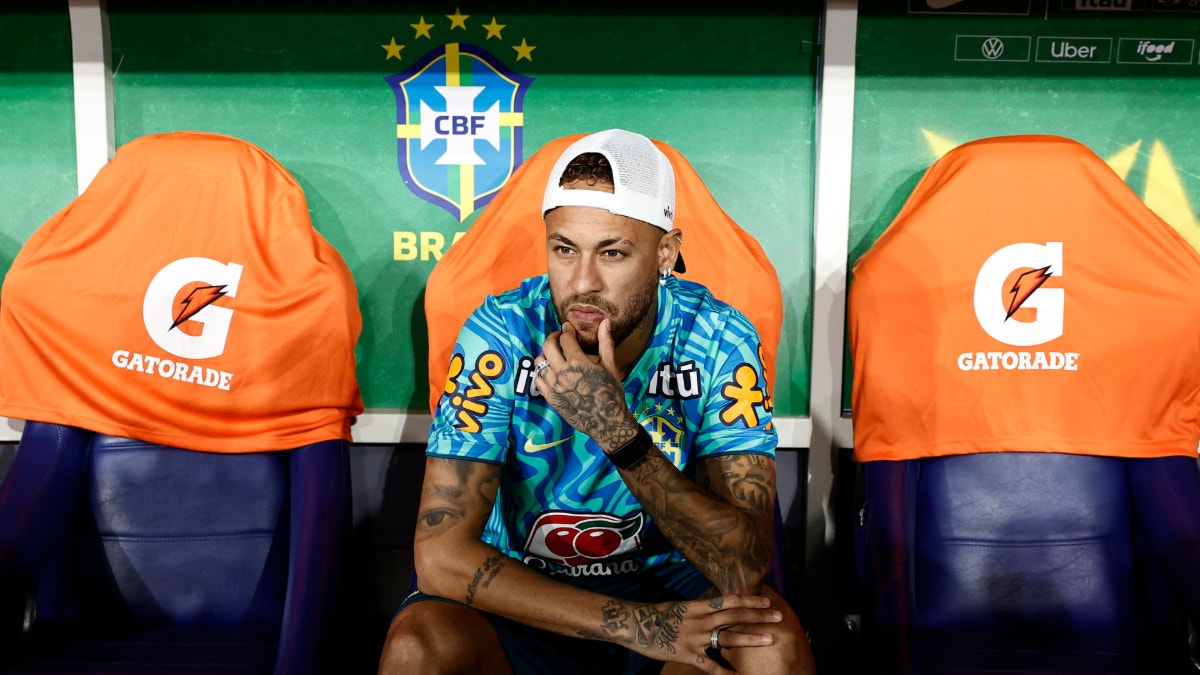 ¡Seguirá en fisioterapia! Neymar no viajará con Brasil para el amistoso contra Egipto
