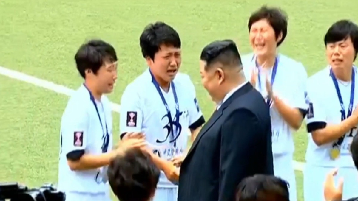 La emoción de las futbolistas del Naegohyang, primeras campeonas de Liga de Campeones de Asia, al ser recibidas por Kim Jong-un [VIDEO]