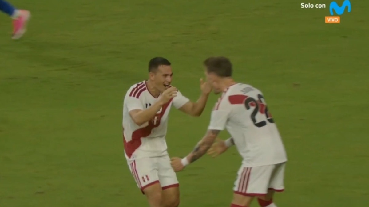 Jairo Vélez anotó el gol del triunfo de Perú ante Haití con un tremendo derechazo [VIDEO]