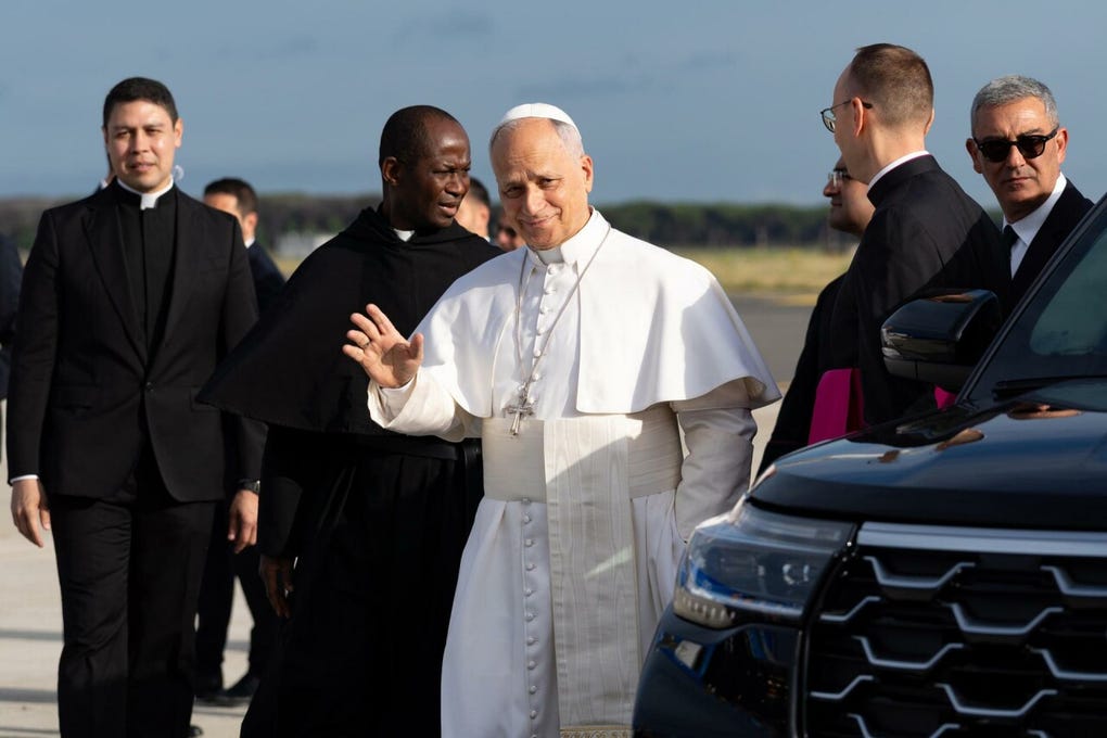 El papa León XIV ha pisado suelo español a las 10:33 horas.