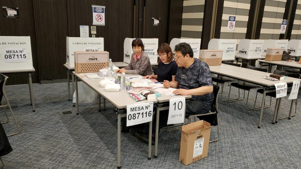 Por la diferencia horaria, la jornada electoral ya está en marcha en distintos países del mundo.