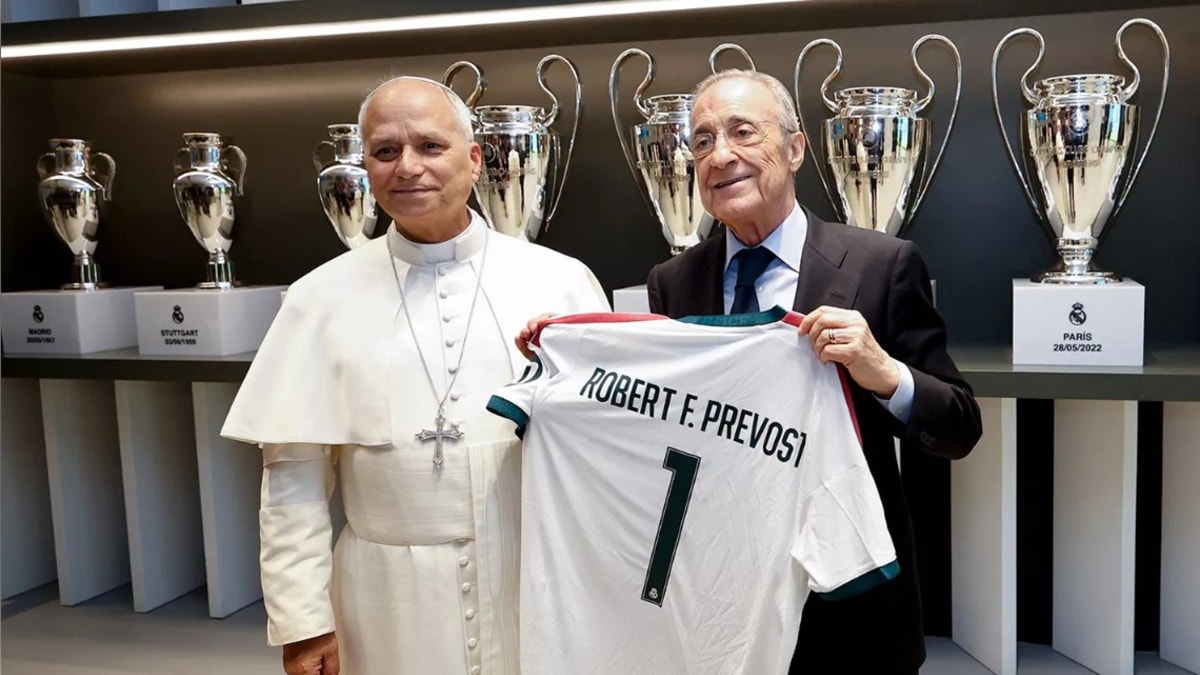 Presidente del Real Madrid recibió al Papa León XIV y le reg