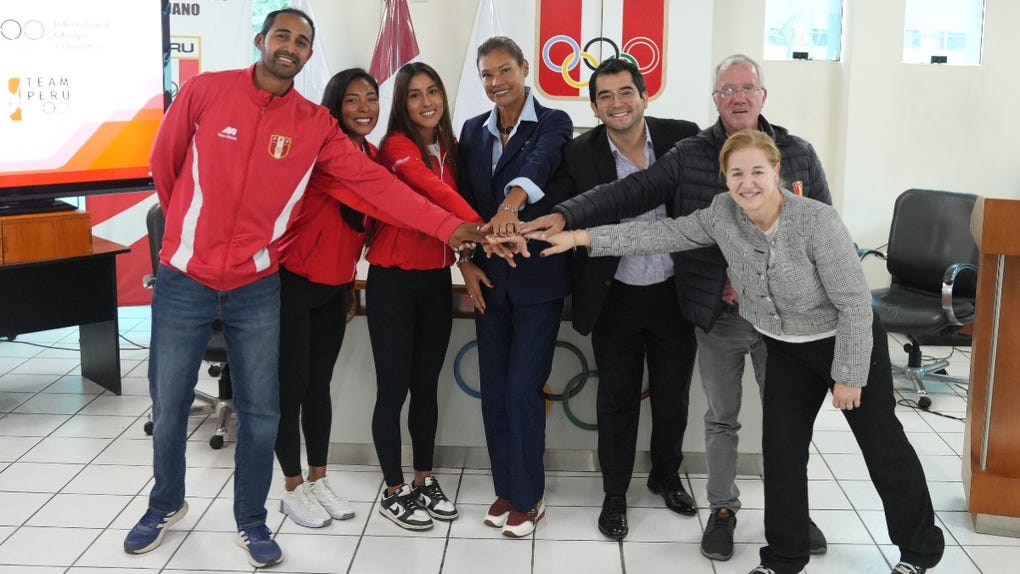La dupla peruana de vóley playa recibió la Beca Olímpica.