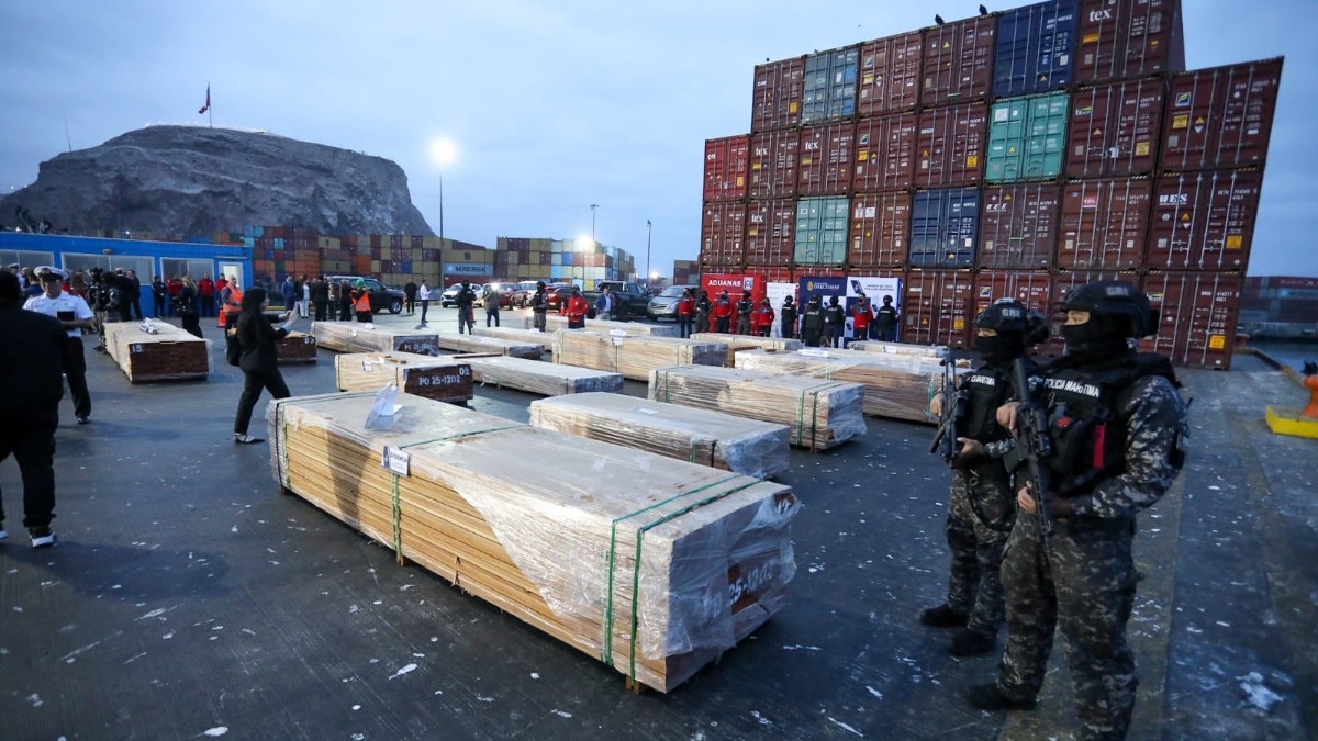 Chile incauta más de 100 toneladas de droga que es