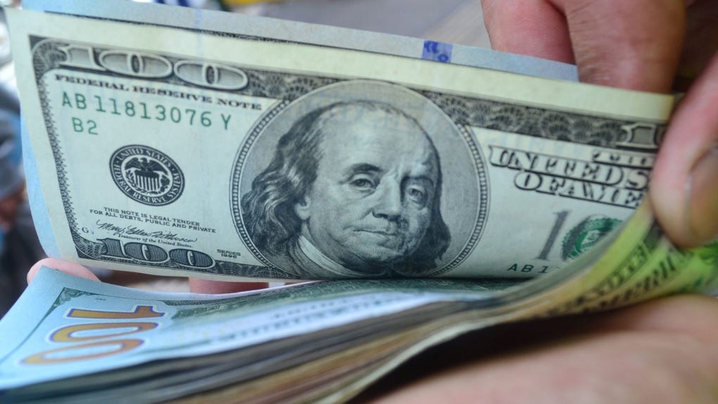 Dólar en Perú baja a S/3,39, su nivel más bajo en dos meses, en medio de la expectativa por los resultados electorales 