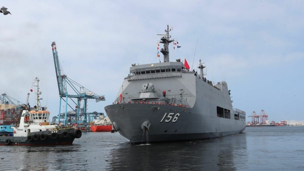 El buque multipropósito B.A.P. Pisco de la Marina de Guerra del Perú arribó a los Estados Unidos como parte de su despliegue hacia Hawái, donde participará en el ejercicio multinacional Rim of the Pacific (RIMPAC) 2026, considerado el entrenamiento naval combinado más importante del mundo.