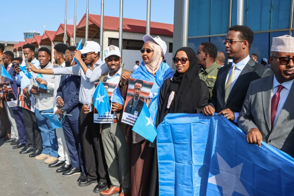 El caso provocó una fuerte reacción en Somalia después de que las autoridades estadounidenses impidieran la entrada de Artan al país el pasado 6 de junio tras aterrizar en Miami procedente de Estambul.