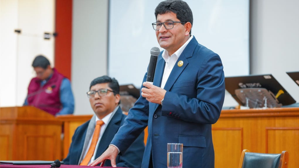 Gobernador de Arequipa, Rohel Sánchez se pronuncia sobre las elecciones 2026