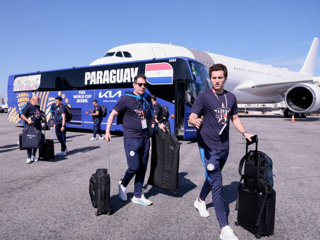 El compromiso añadirá un choque extra en los banquillos, con un Alfaro que se verá las caras con su compatriota Mauricio Pochettino, quien debuta en una cita mundialista liderando el ambicioso proyecto del conjunto de las Barras y las Estrellas.