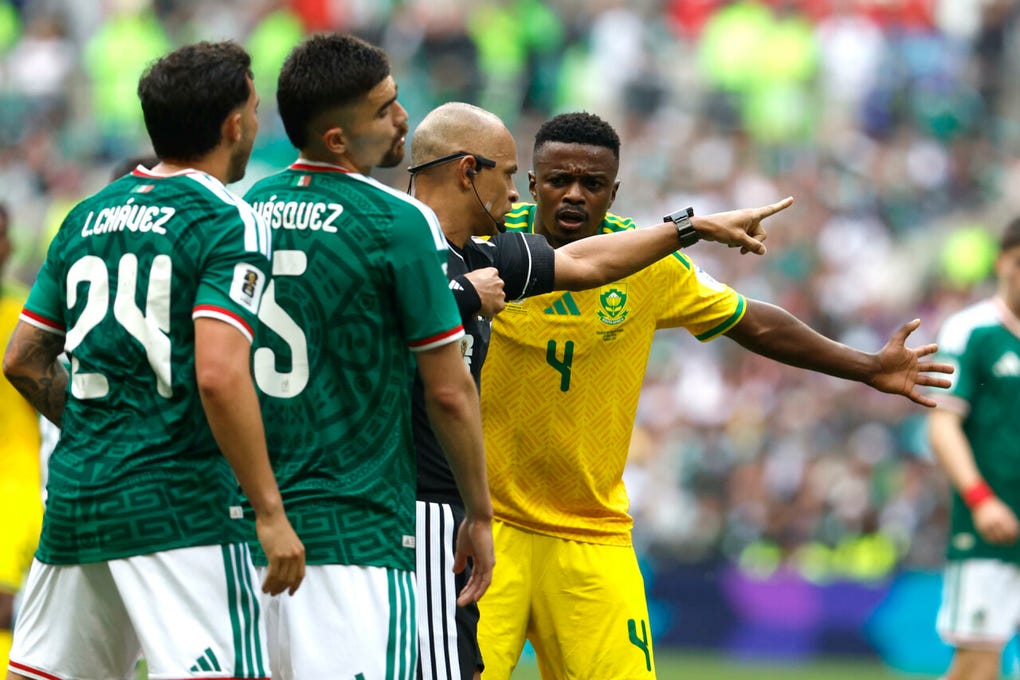 Raúl Jiménez estuvo cerca de ampliar la ventaja en la primera mitad, pero el arquero Ronwen Williams evitó el gol.