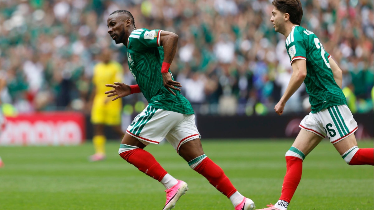 ¡El primer gol del Mundial 2026! Julián Quiñones marcó el 1-