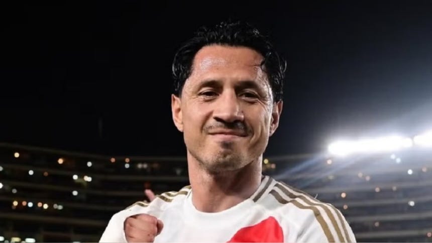 Gianluca Lapadula anotó 9 goles con la Selección Peruana.