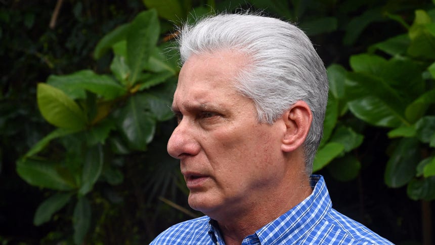 Miguel Díaz-Canel avanzó en un amplio paquete de reformas en el turismo, el comercio exterior, la inversión extranjera y el papel del sector privado, entre otros ámbitos, con el objetivo liberalizar y desburocratizar la economía nacional, que se encuentra en estado crítico