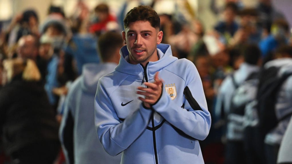 Uruguay llegó a Miami para duelo ante Arabia Saudita