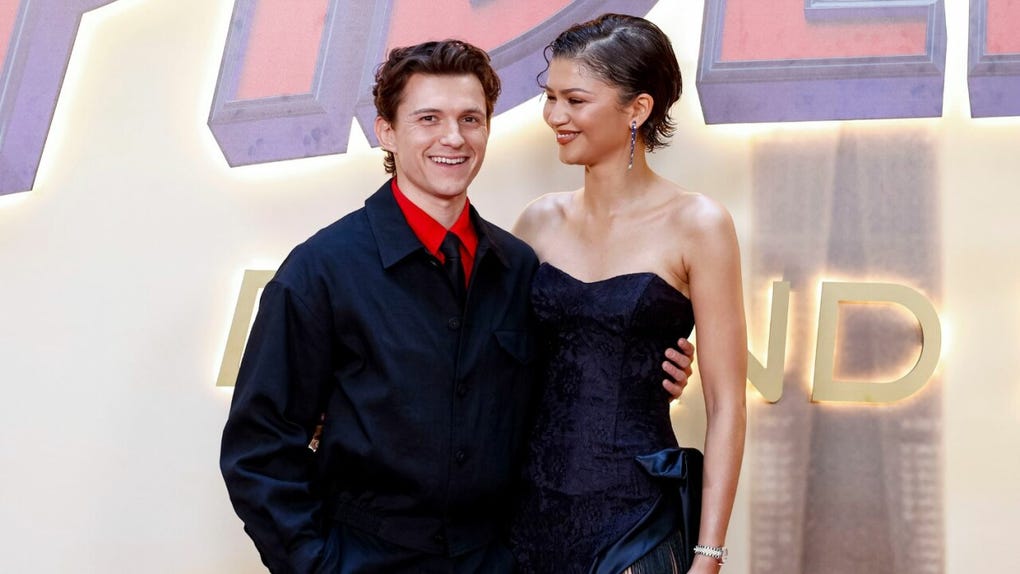 Ahora, la pareja reapareció junta durante la presentación de Spider-Man: Un nuevo día en Madrid. El evento se realizó en el exclusivo hotel Four Seasons y marcó una de las primeras paradas de la gira promocional de la nueva película del Hombre Araña.