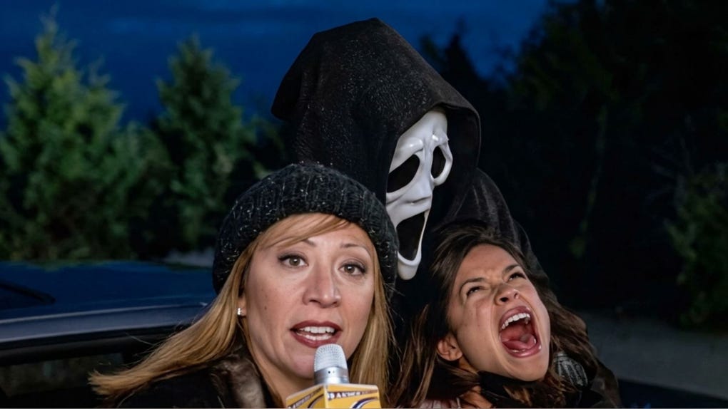 Cheri Oteri interpreta a la reportera Gail Hailstorm en la franquicia de 'Scary Movie'.