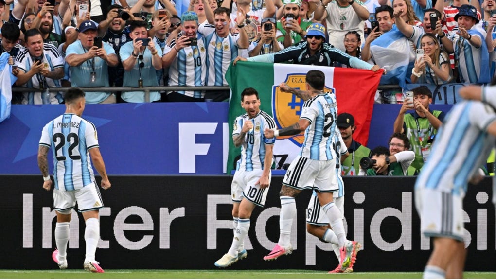 Lionel Messi de Argentina celebra en el Mundial 2026.