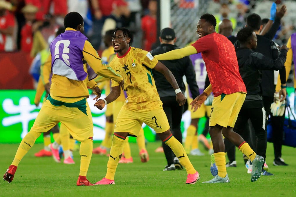 Jugadores de <strong>Ghana </strong>celebran tras la victoria sobre Panamá.