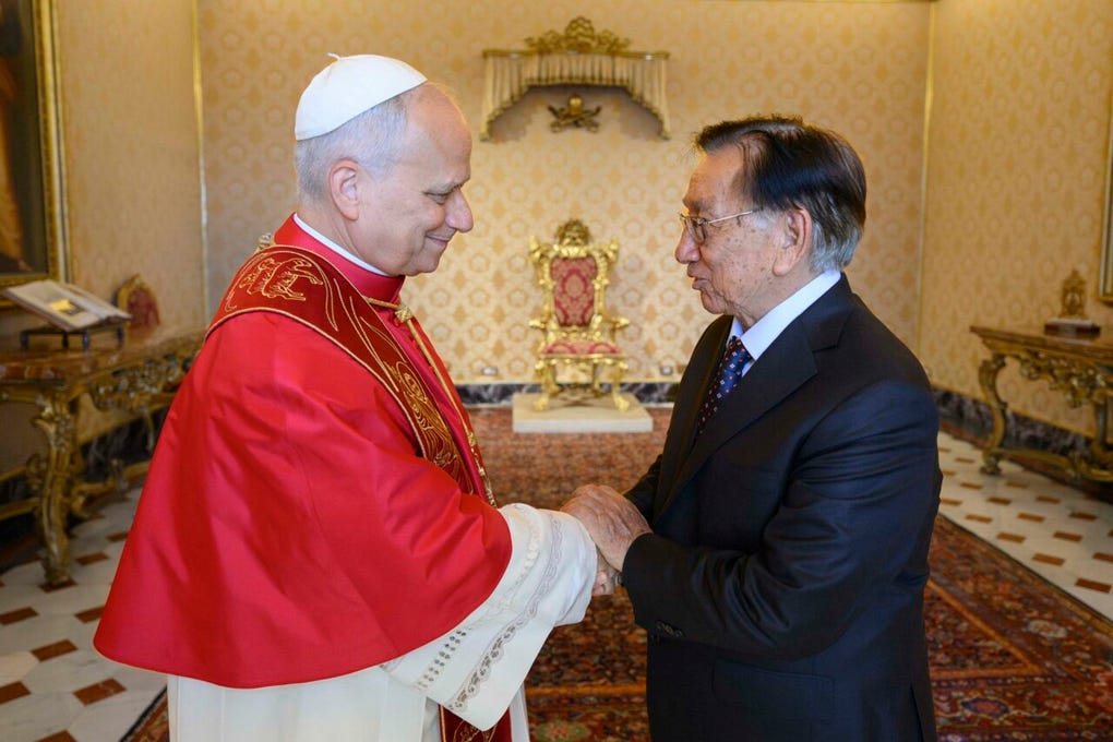 El presidente José María Balcázar se reunió en el Vaticano con el papa León XIV, quien confirmó que visitará al Perú en la primera quincena de noviembre.