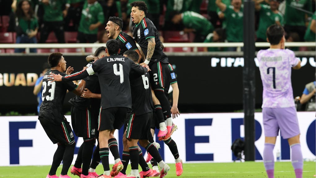 Luis Romo pone el 1-0 para México en Guadalajara